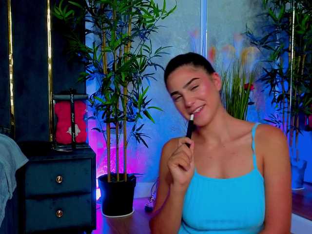 ValeryEvan live cam on BongaCams