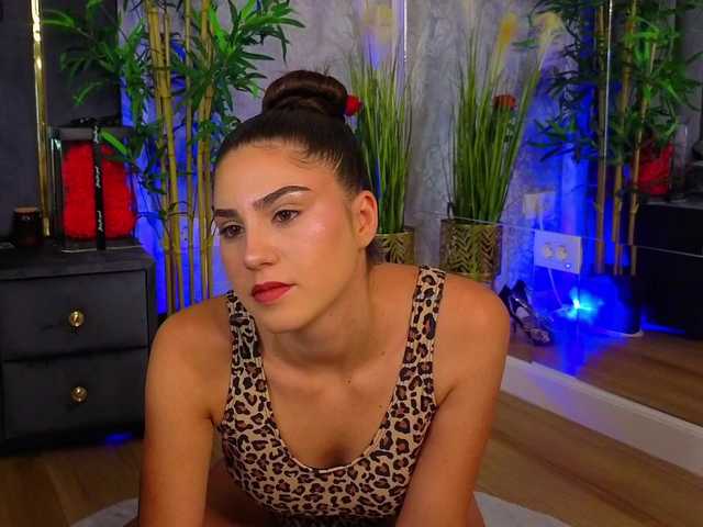ValeryEvan live cam on BongaCams