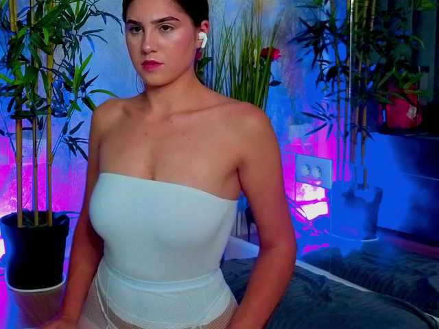 ValeryEvan live cam on BongaCams