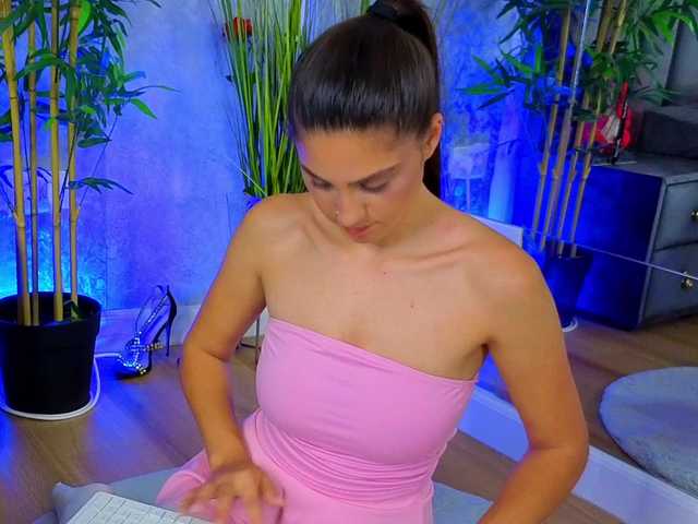 ValeryEvan live cam on BongaCams