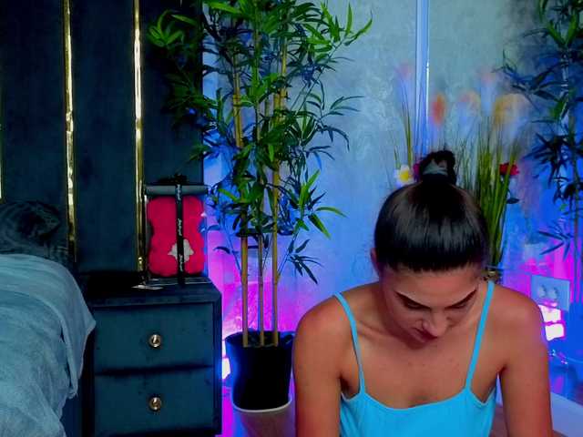 ValeryEvan live cam on BongaCams