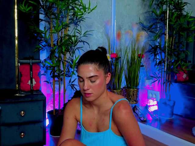 ValeryEvan live cam on BongaCams