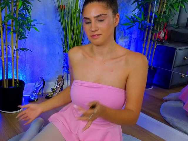ValeryEvan live cam on BongaCams