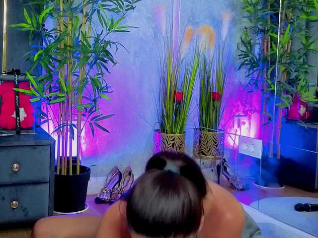 ValeryEvan live cam on BongaCams