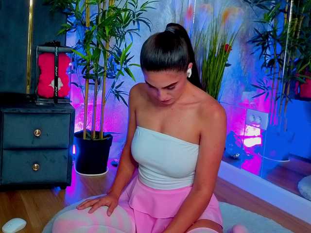 ValeryEvan live cam on BongaCams