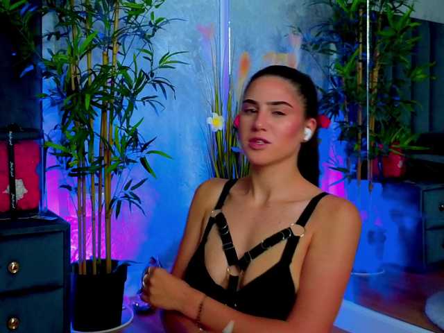 ValeryEvan live cam on BongaCams