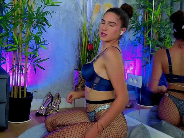 ValeryEvan live cam on BongaCams