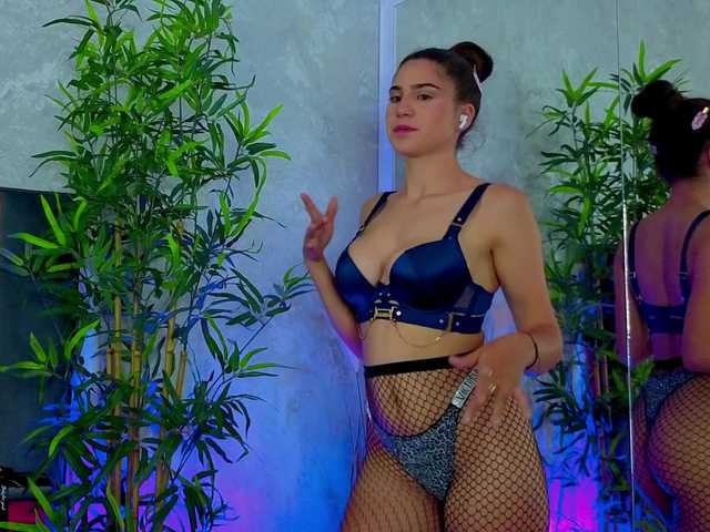 ValeryEvan live cam on BongaCams