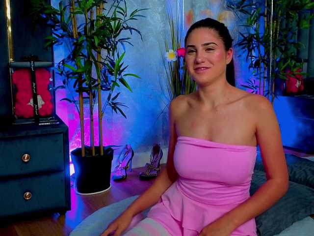 ValeryEvan live cam on BongaCams