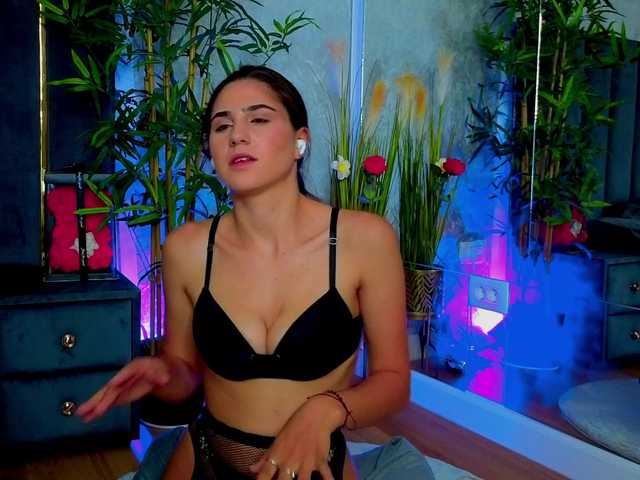 ValeryEvan live cam on BongaCams