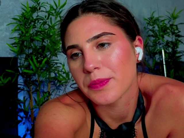 ValeryEvan live cam on BongaCams