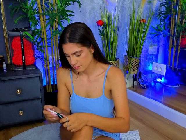 ValeryEvan live cam on BongaCams