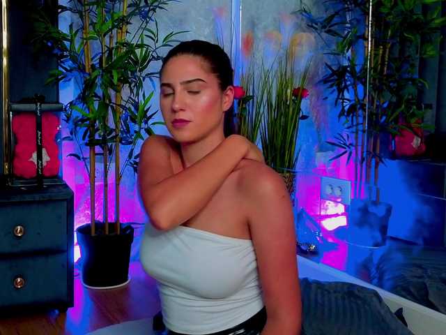 ValeryEvan live cam on BongaCams