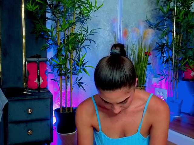 ValeryEvan live cam on BongaCams