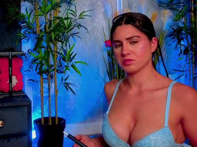 ValeryEvan live cam on BongaCams