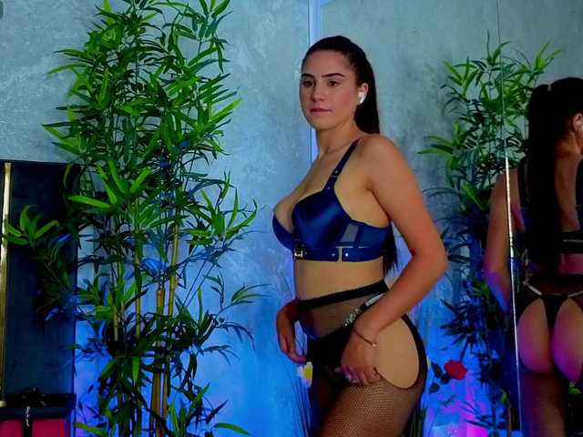 ValeryEvan live cam on BongaCams