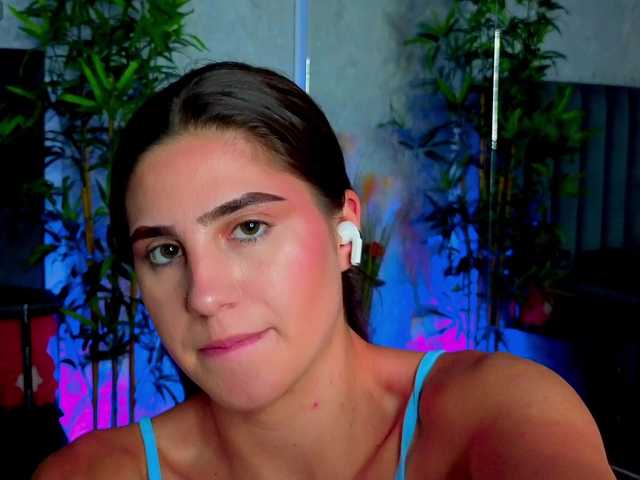 ValeryEvan live cam on BongaCams