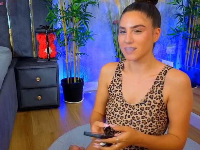 ValeryEvan live cam on BongaCams