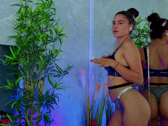ValeryEvan live cam on BongaCams