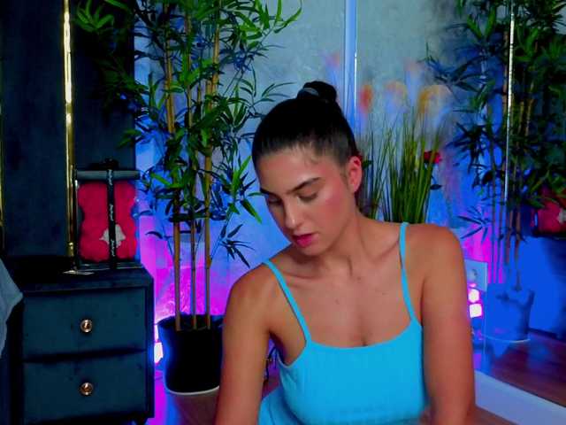 ValeryEvan live cam on BongaCams