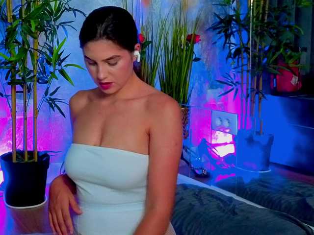 ValeryEvan live cam on BongaCams