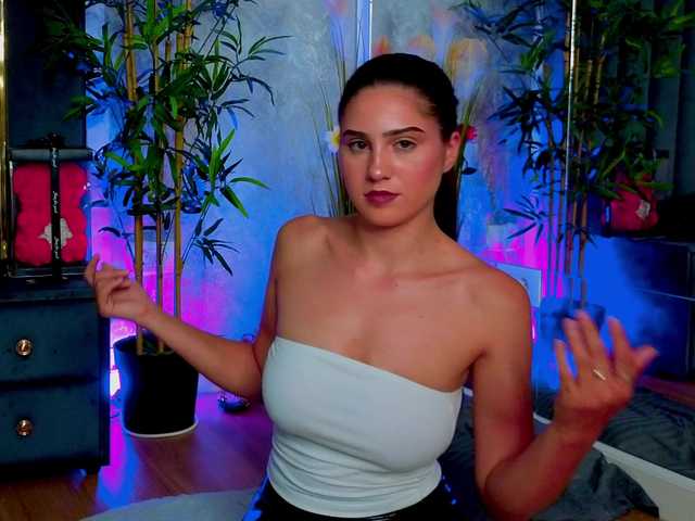 ValeryEvan live cam on BongaCams