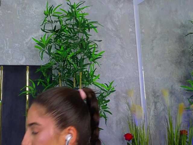ValeryEvan live cam on BongaCams
