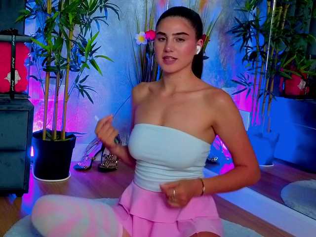 ValeryEvan live cam on BongaCams