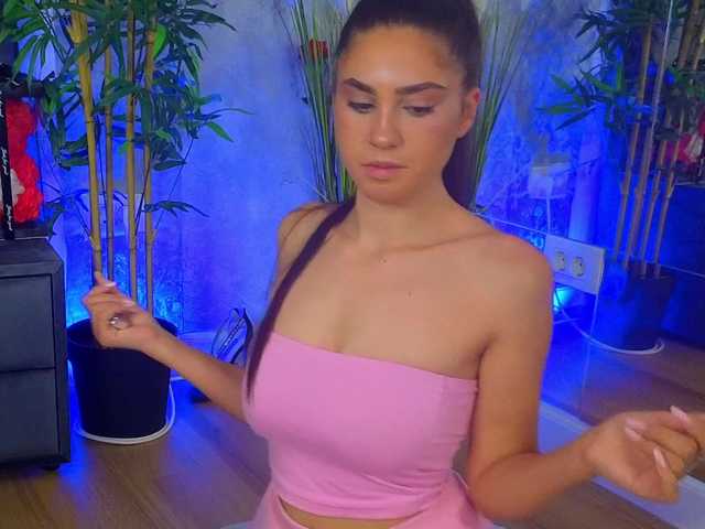 ValeryEvan live cam on BongaCams