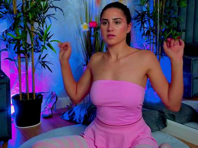 ValeryEvan live cam on BongaCams