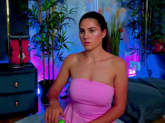 ValeryEvan live cam on BongaCams