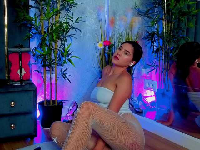 ValeryEvan live cam on BongaCams
