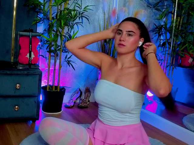 ValeryEvan live cam on BongaCams