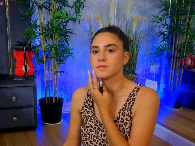 ValeryEvan live cam on BongaCams