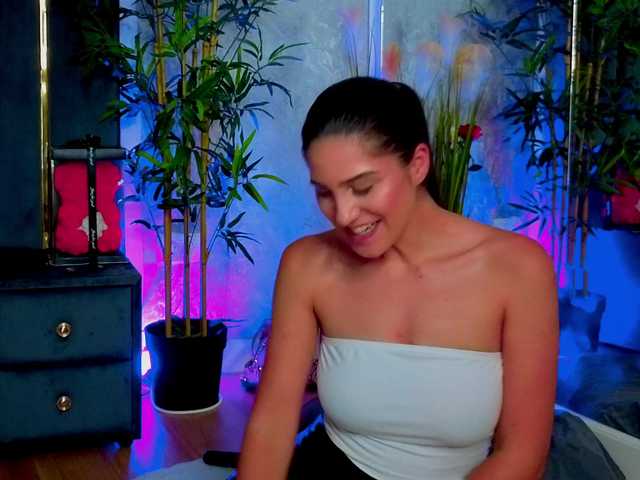 ValeryEvan live cam on BongaCams