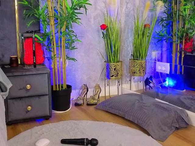 ValeryEvan live cam on BongaCams