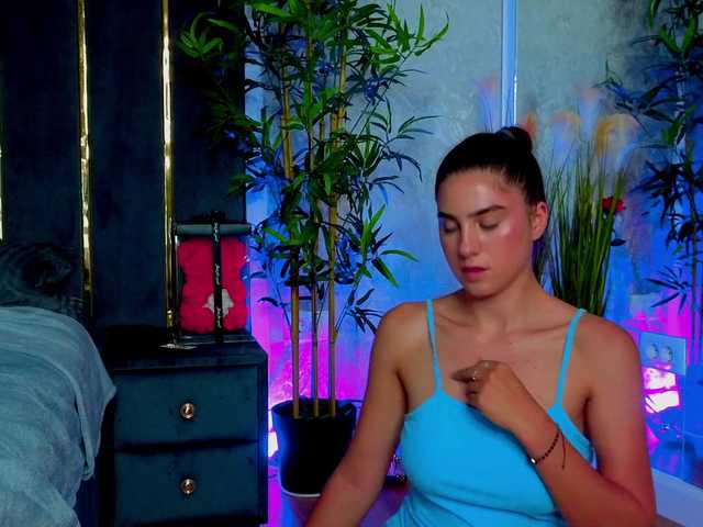 ValeryEvan live cam on BongaCams