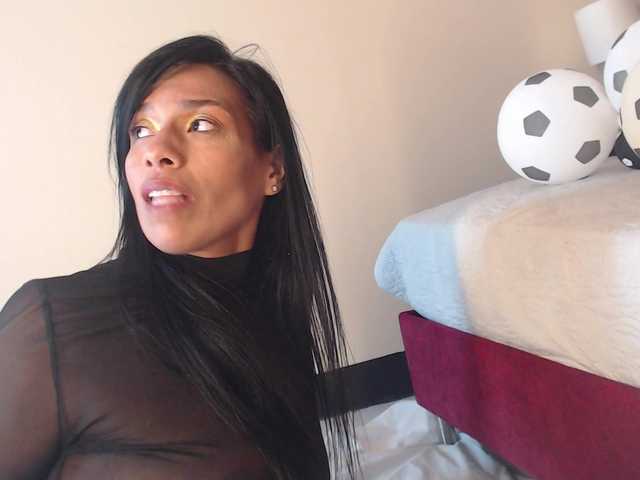 KarolVIPXXX live cam on BongaCams