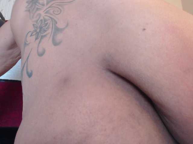 KarolVIPXXX live cam on BongaCams