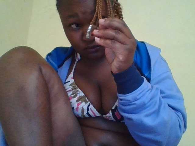 FlittyKitty live cam on BongaCams