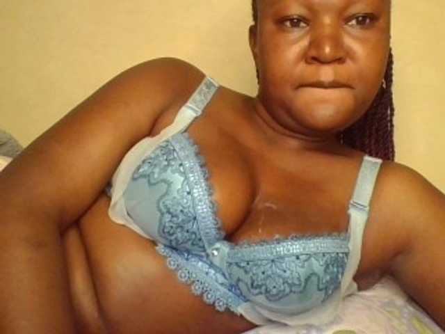 FlittyKitty live webcam show