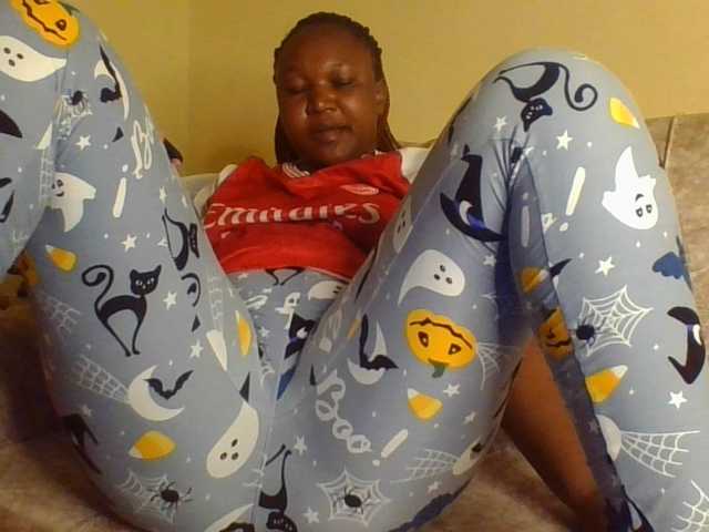 FlittyKitty live cam on BongaCams