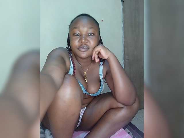 FlittyKitty live cam on BongaCams
