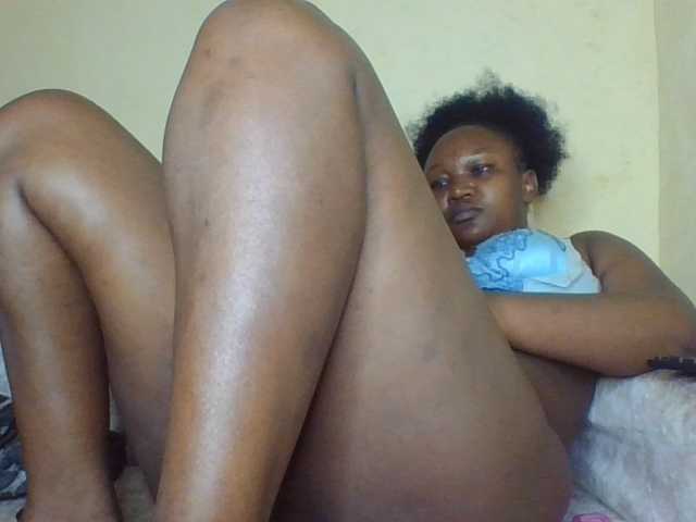FlittyKitty live cam on BongaCams