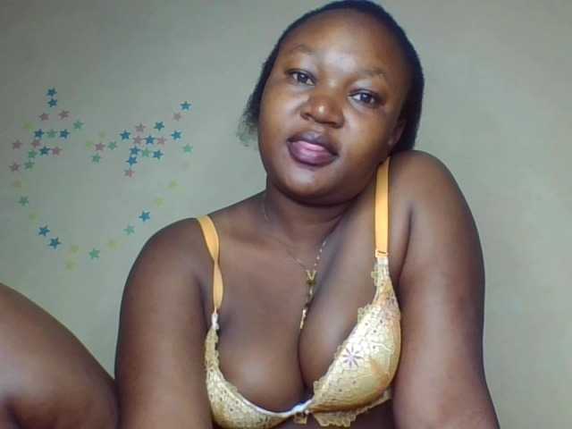 FlittyKitty live cam on BongaCams