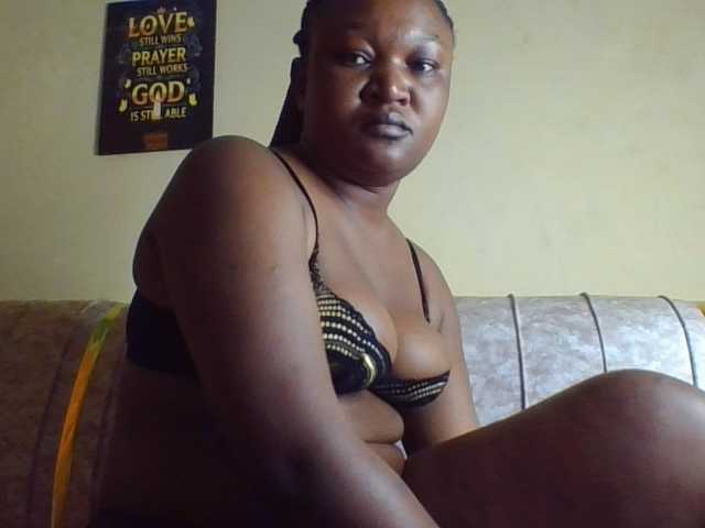 FlittyKitty live cam on BongaCams