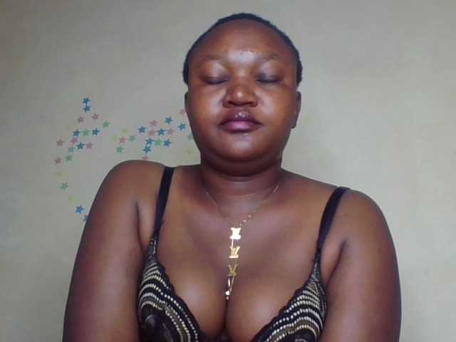 FlittyKitty live cam on BongaCams