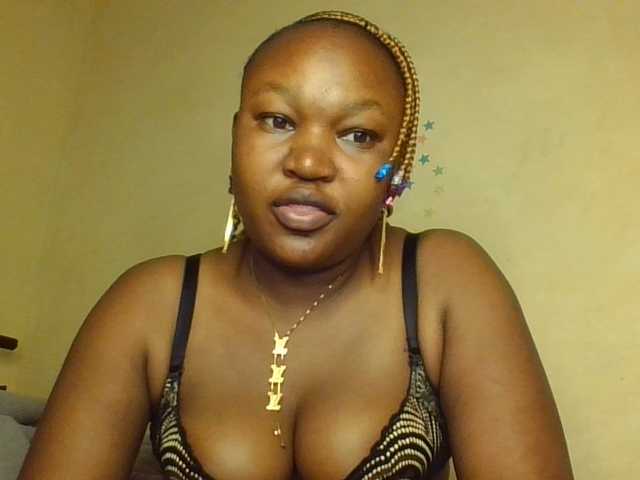 FlittyKitty live cam on BongaCams