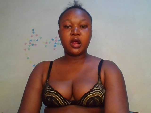 FlittyKitty live cam on BongaCams