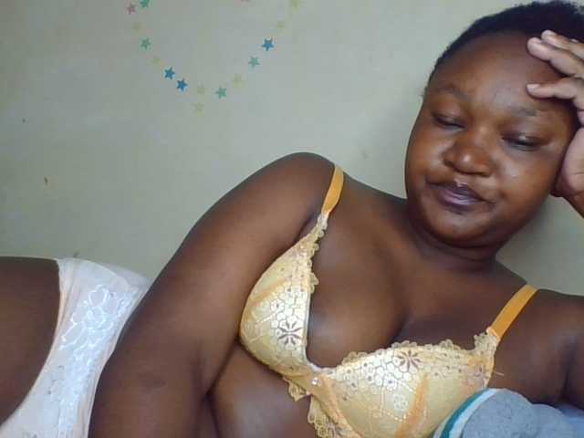 FlittyKitty live cam on BongaCams